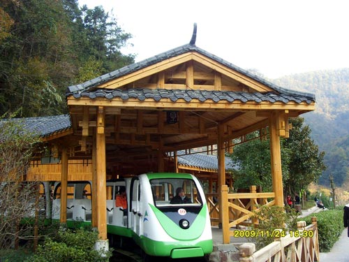 十里畫(huà)廊小火車(chē)